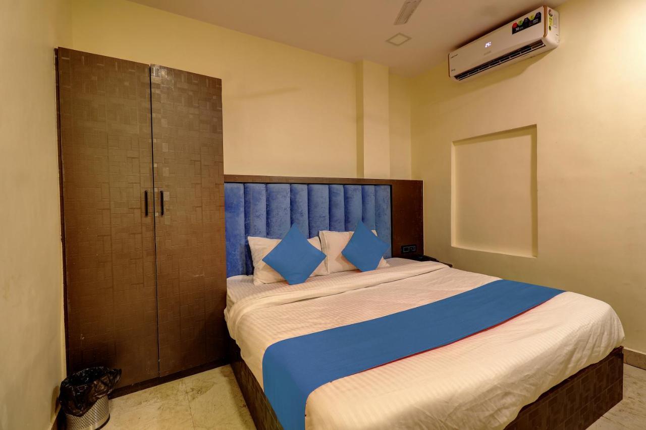 Hotel Priceless Мумбаи Экстерьер фото